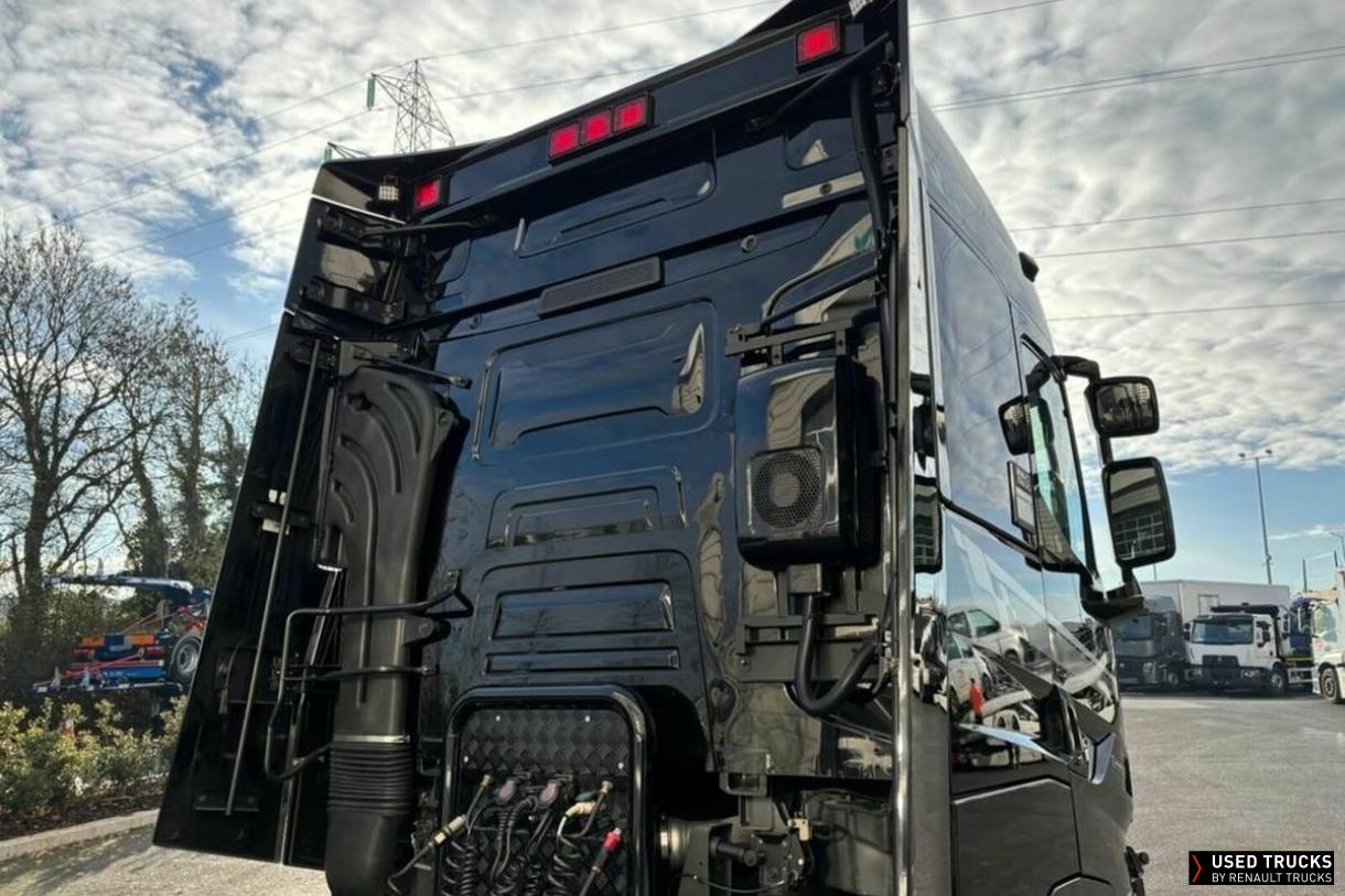 Renault Trucks T High 