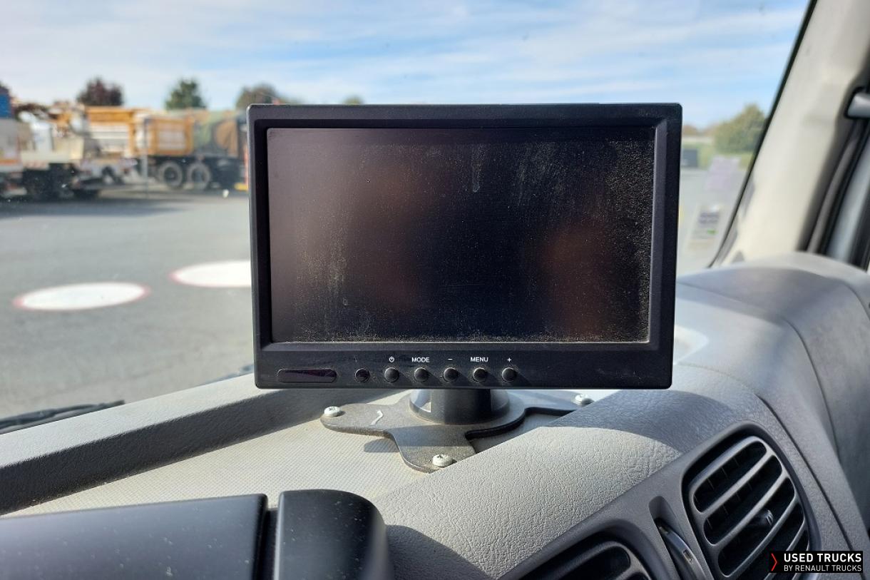 Renault Trucks D 210