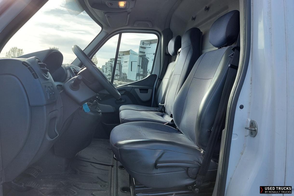 Renault Trucks Master 130