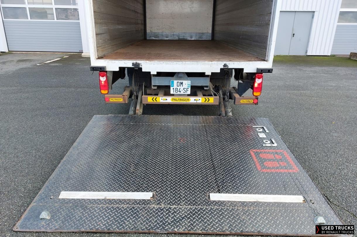 Renault Trucks D 210