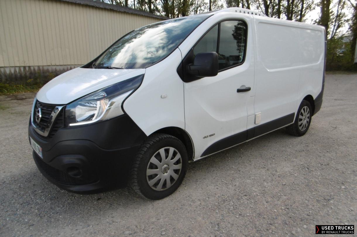 Renault Trucks NV300 