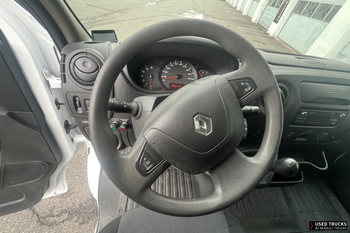Renault Trucks Master 130