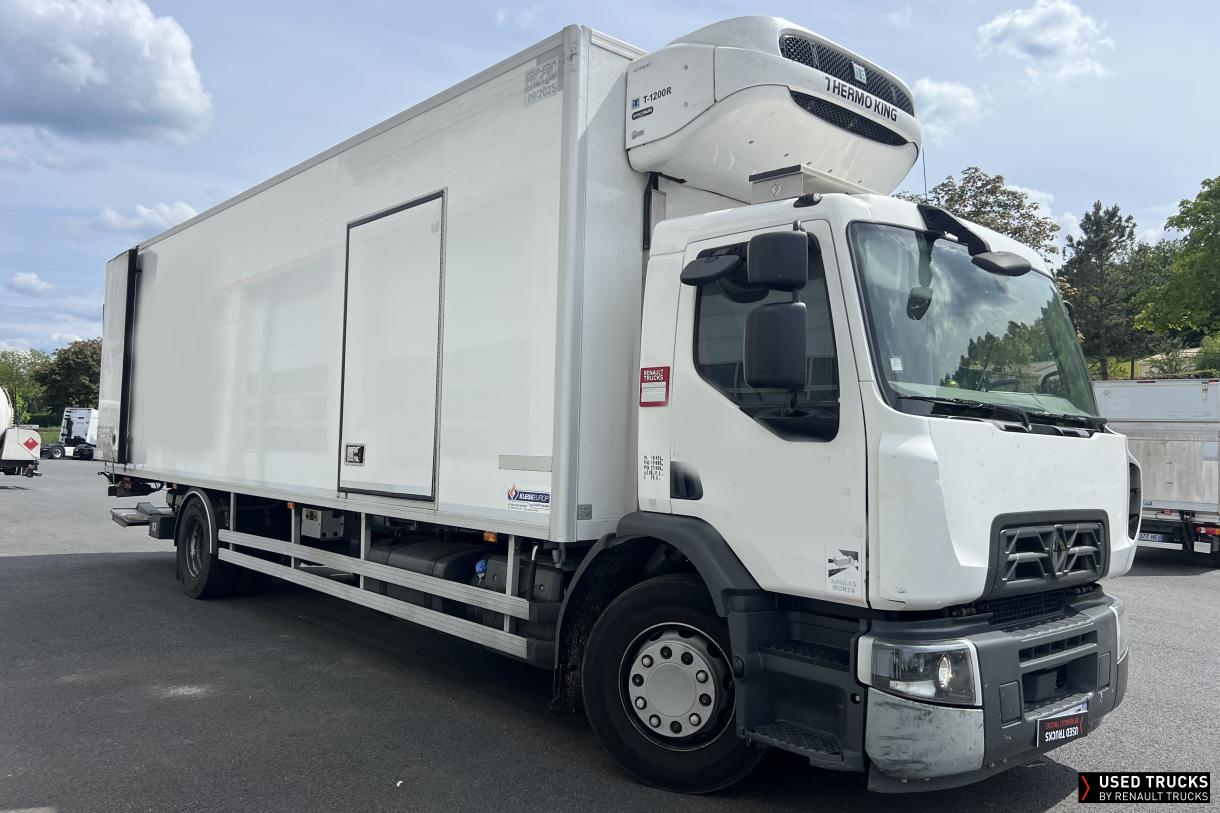 Renault Trucks D Wide 320