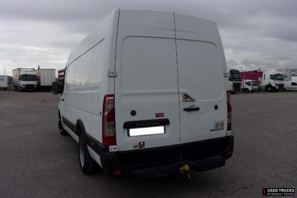Renault Trucks Master 165