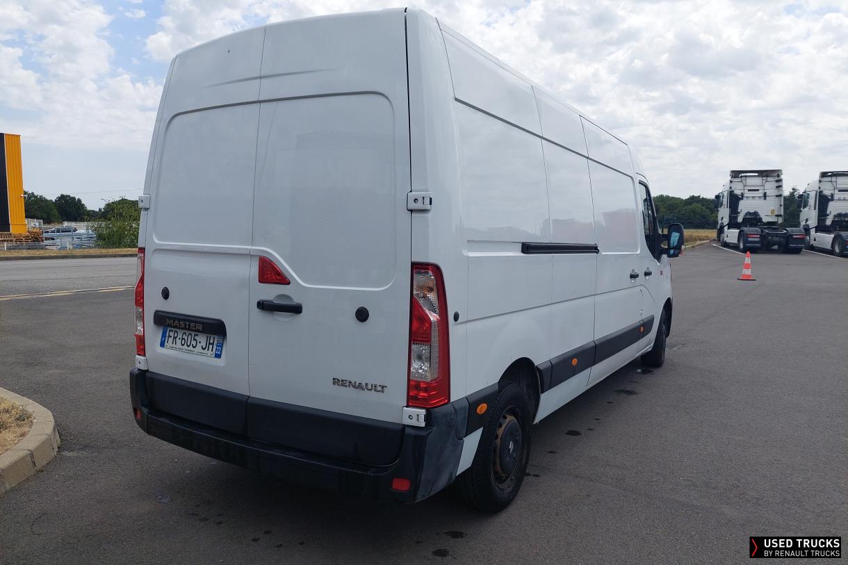 Renault Trucks Master 135