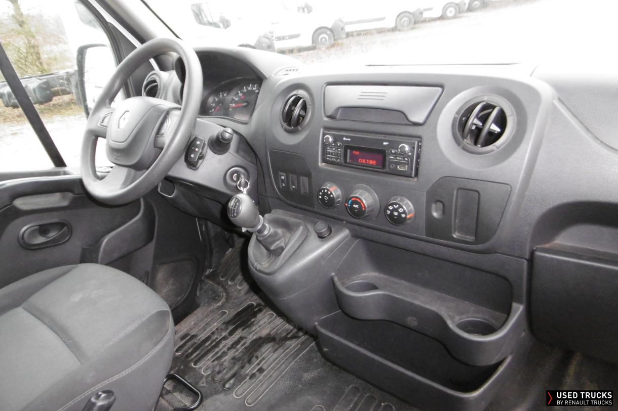 Renault Trucks Master 130