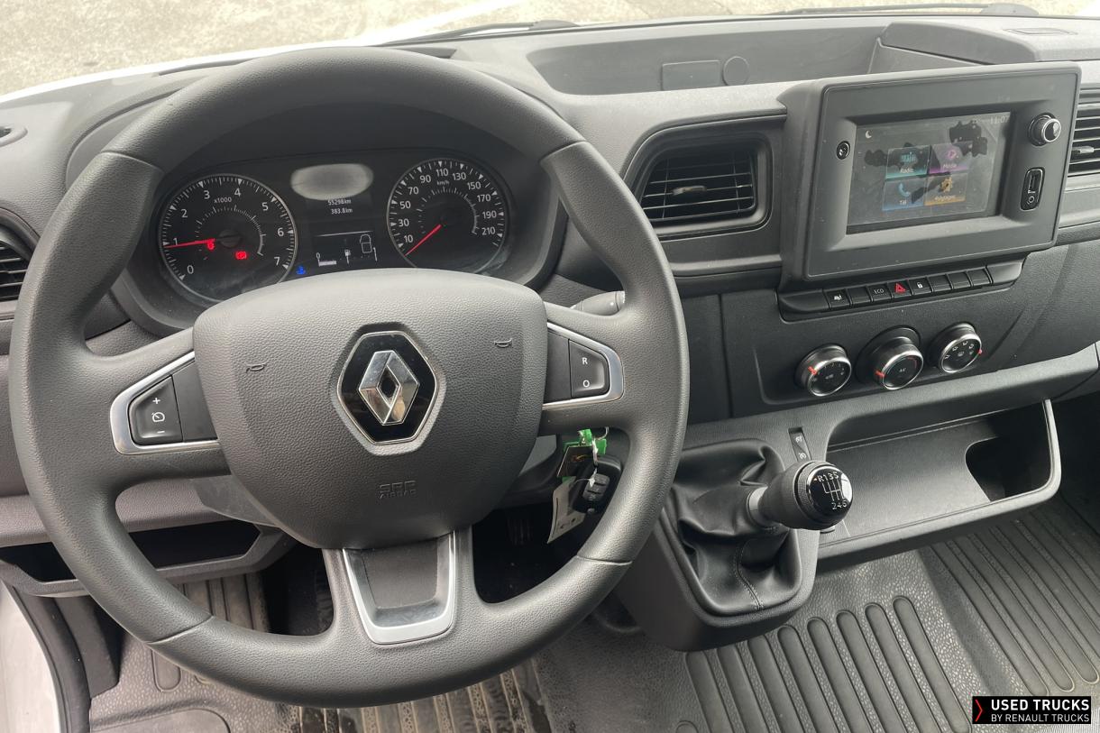 Renault Trucks Master 135