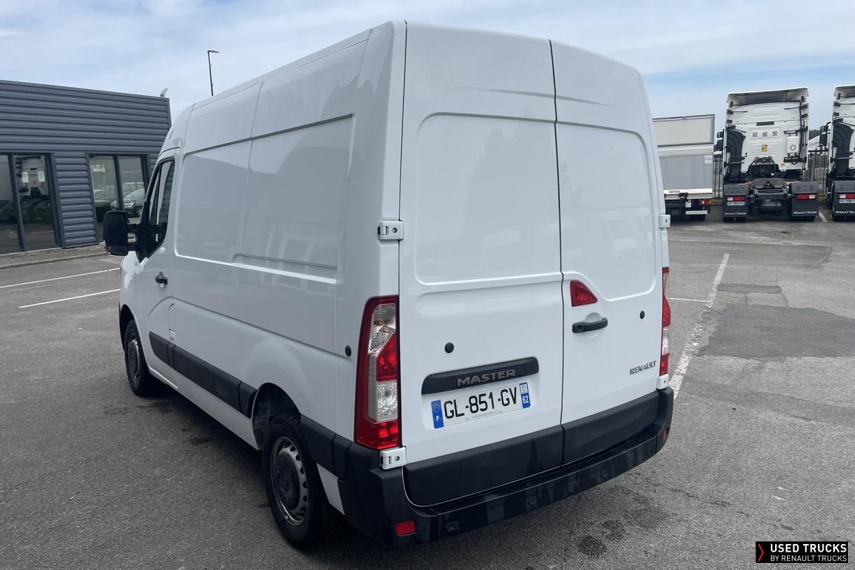Renault Trucks Master 135