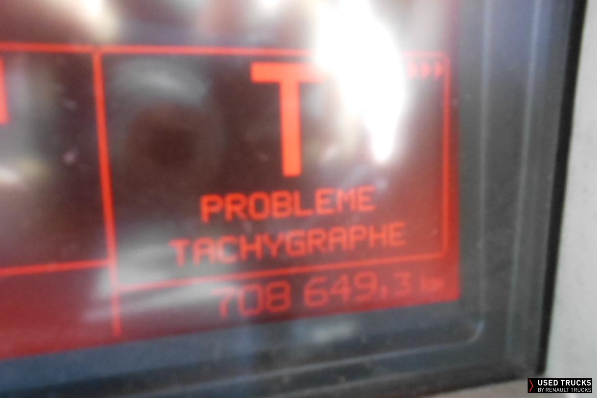 Renault Trucks Premium Route 460