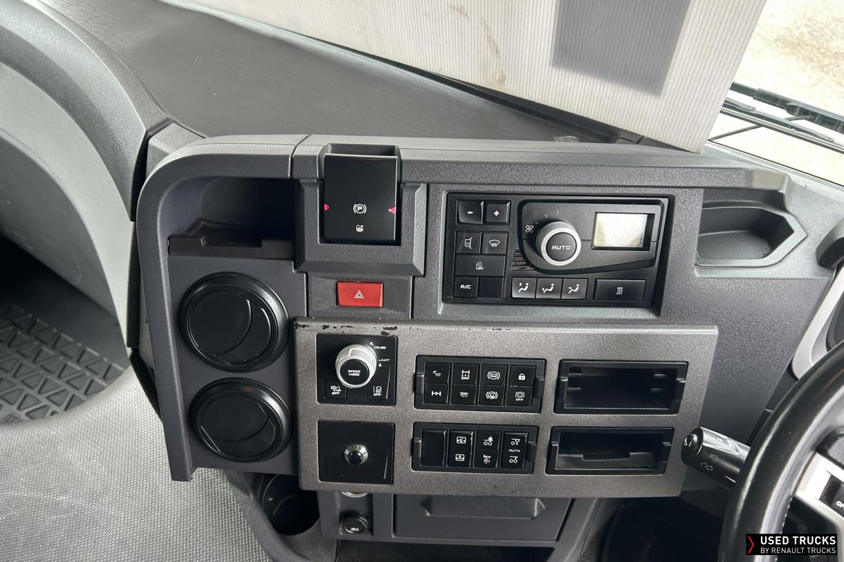 Renault Trucks T 480