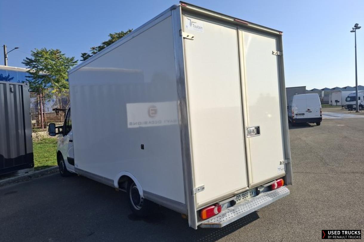 Renault Trucks Master 165