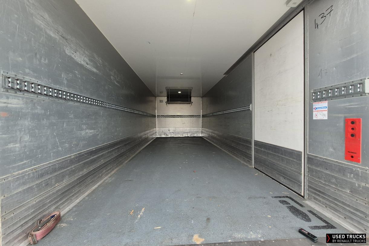 Renault Trucks D 280