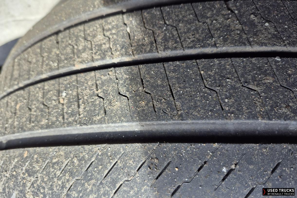 Renault Trucks Master 135