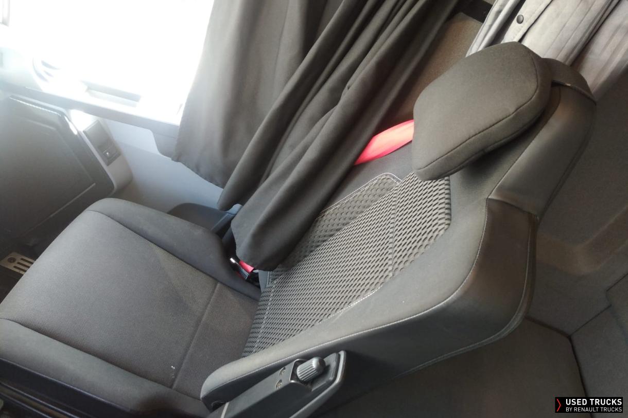 Renault Trucks T High 520