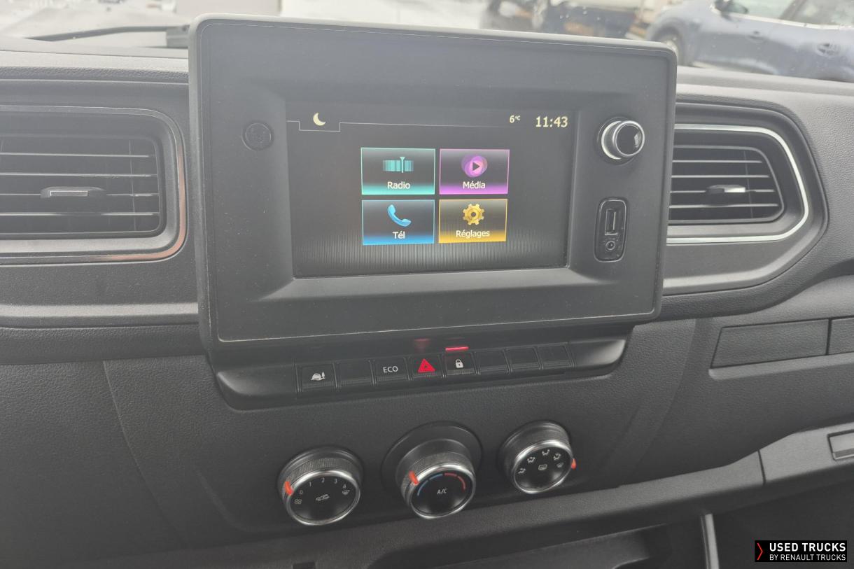 Renault Trucks Master 135
