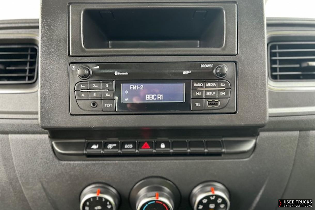 Renault Trucks Master 145