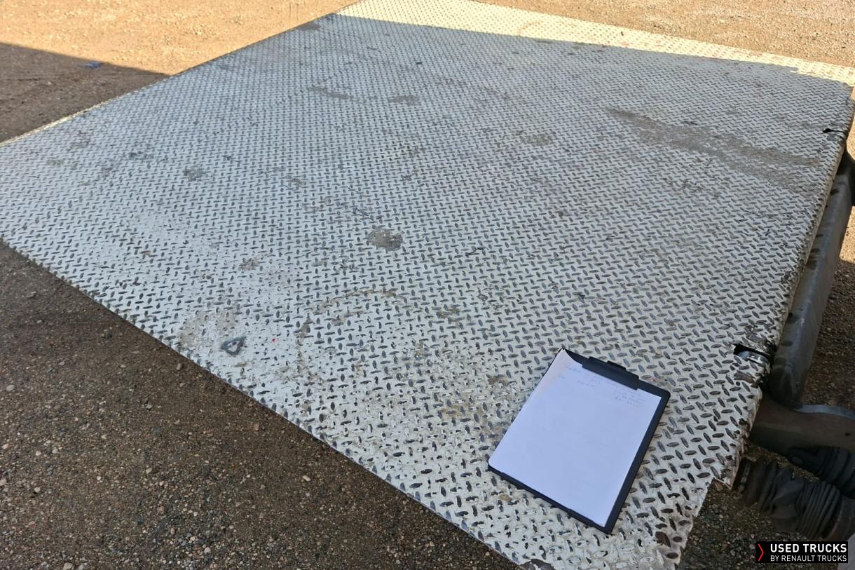 Renault Trucks D 250