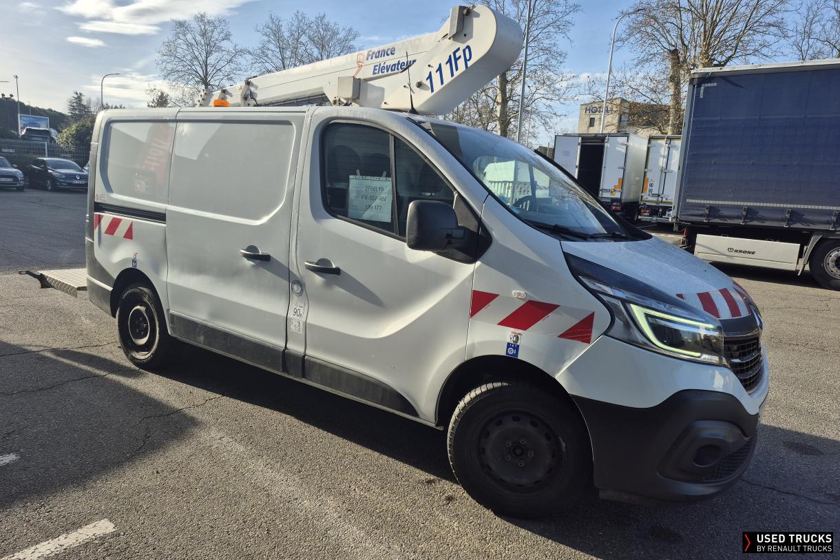 Renault Trafic 145