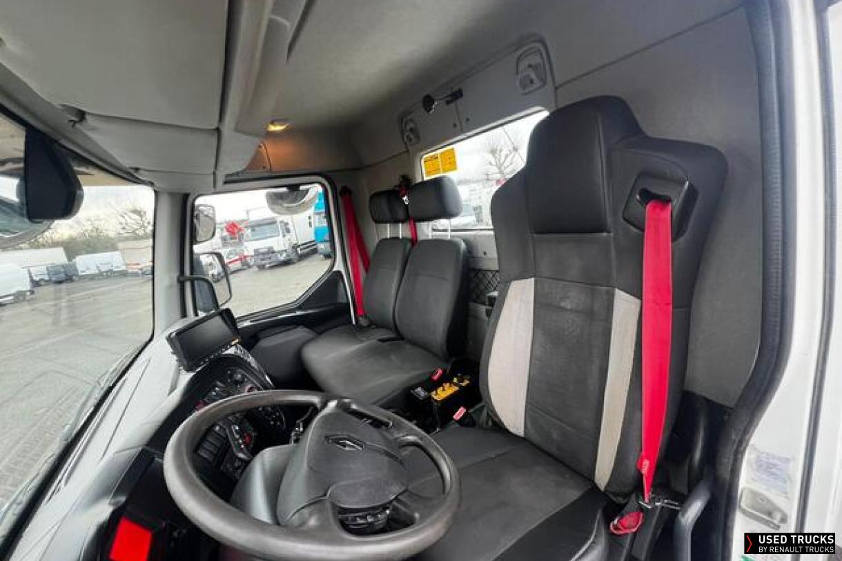 Renault Trucks D 210