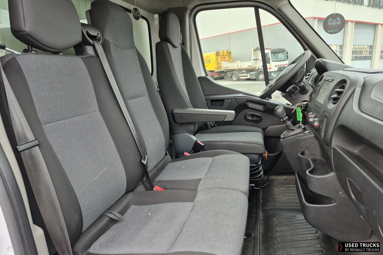 Renault Trucks Master 145