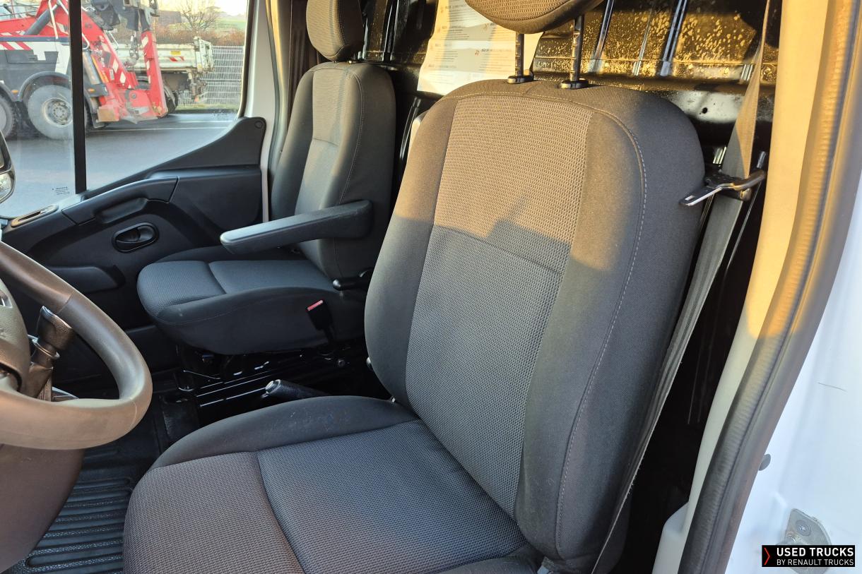 Renault Trucks Master 145