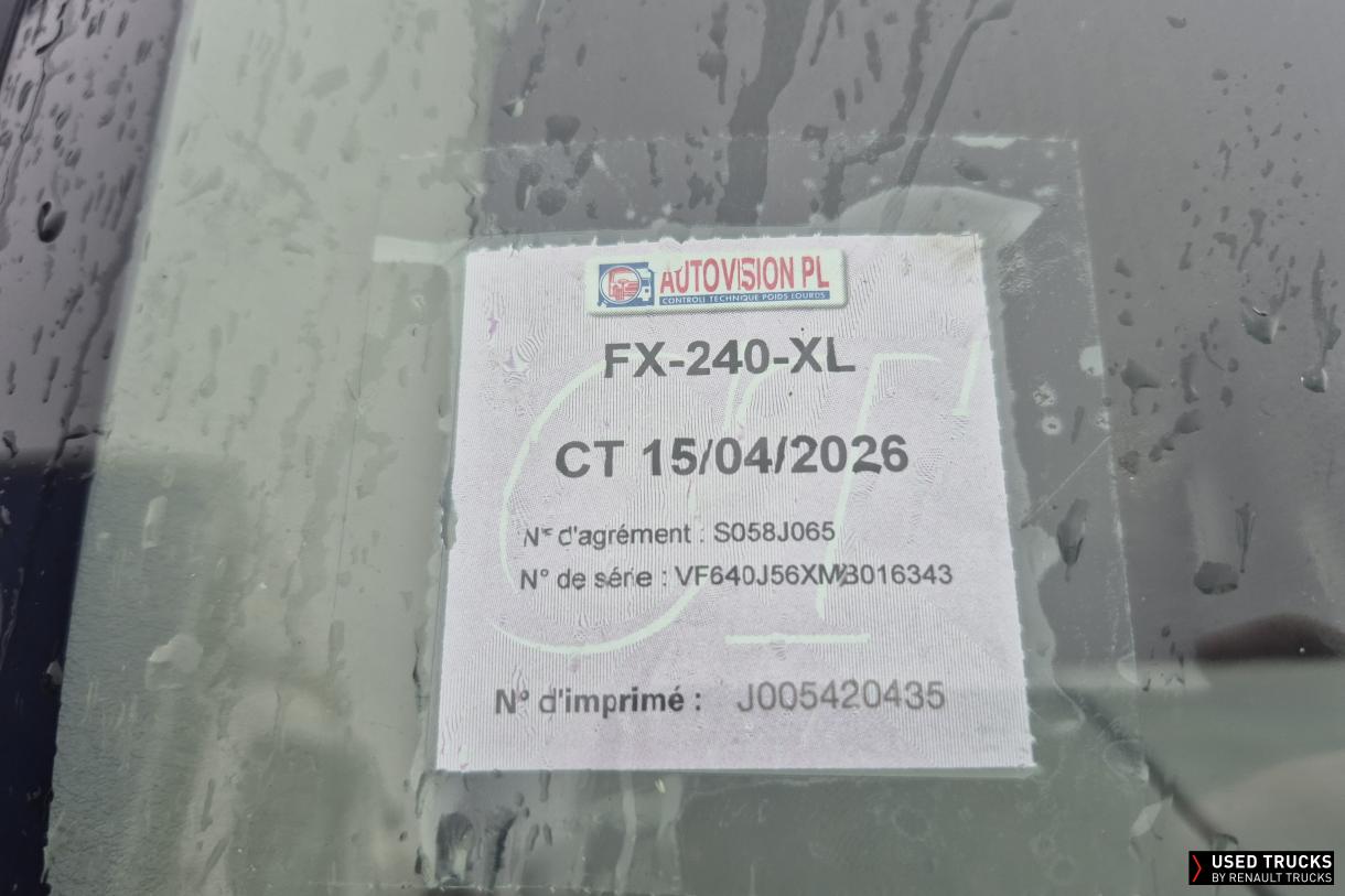 Renault Trucks D 210