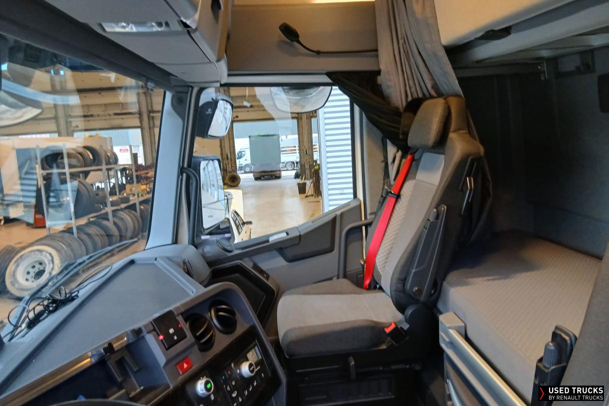 Renault Trucks T High 520