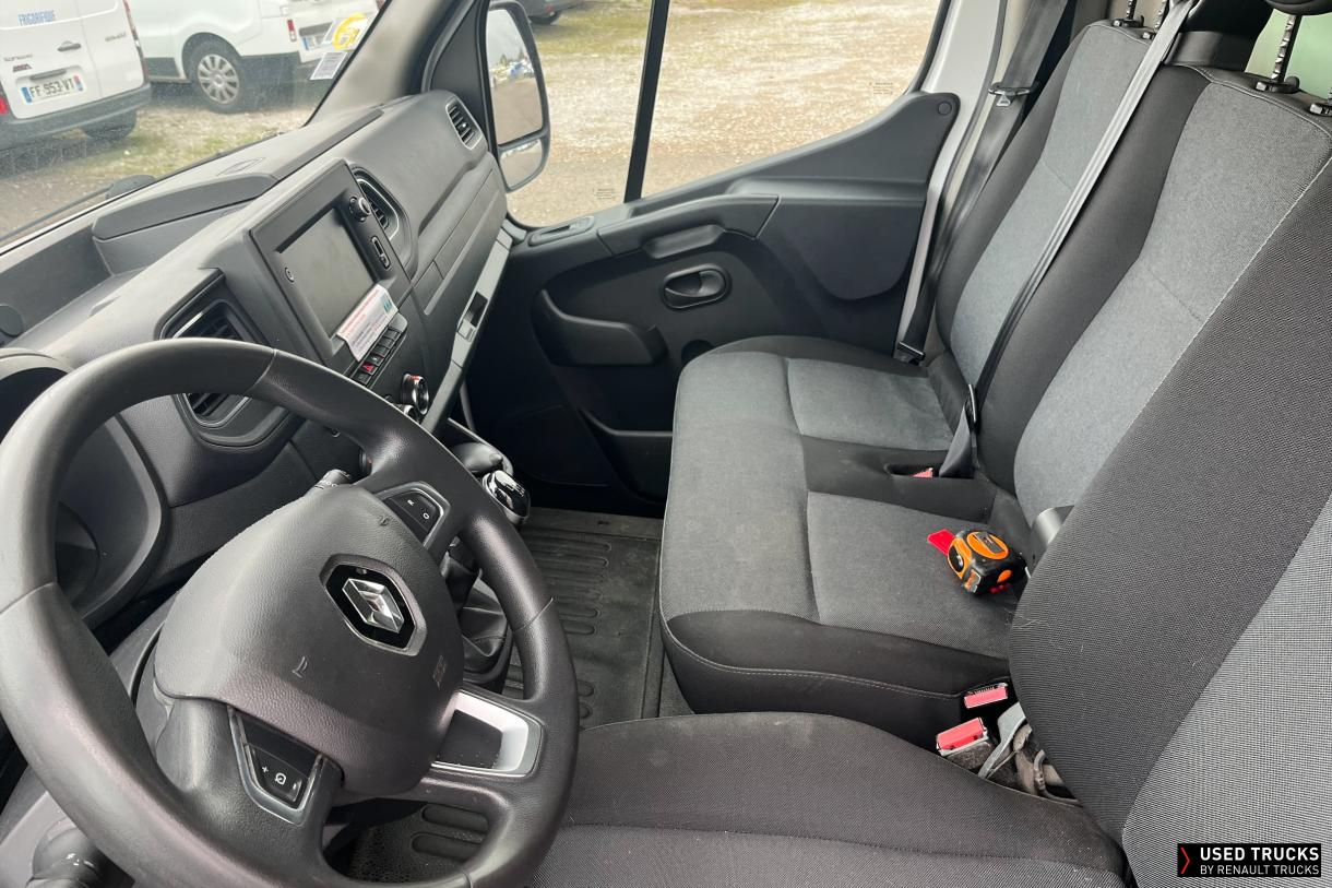 Renault Trucks Master 145