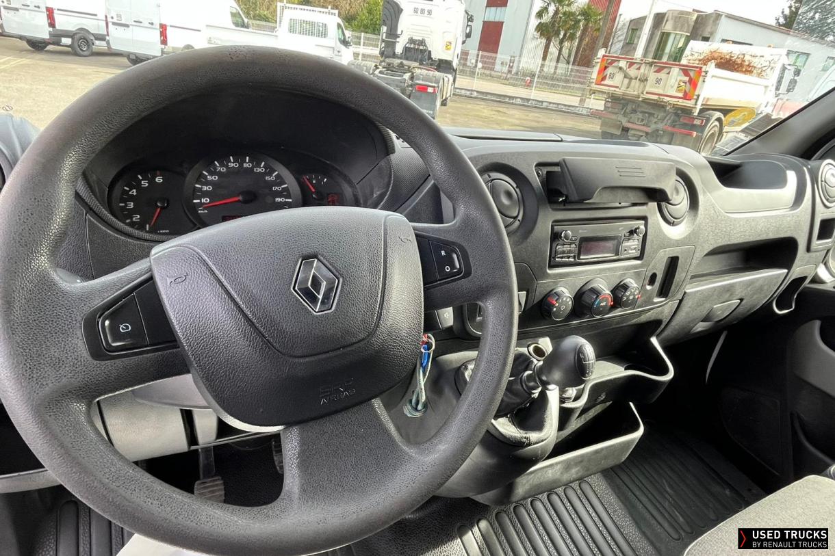 Renault Trucks Master 130