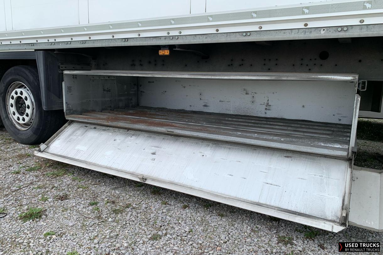 Schmitz SCHMITZ CARGOBULL 