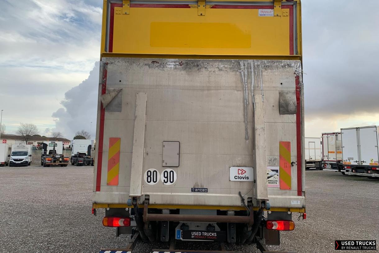 Renault Trucks D 210