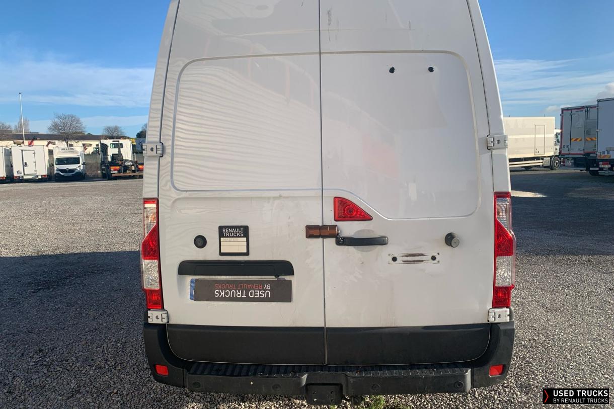 Renault Trucks Master 