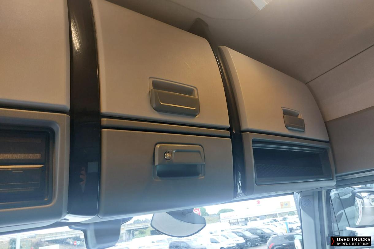 Renault Trucks T High 520