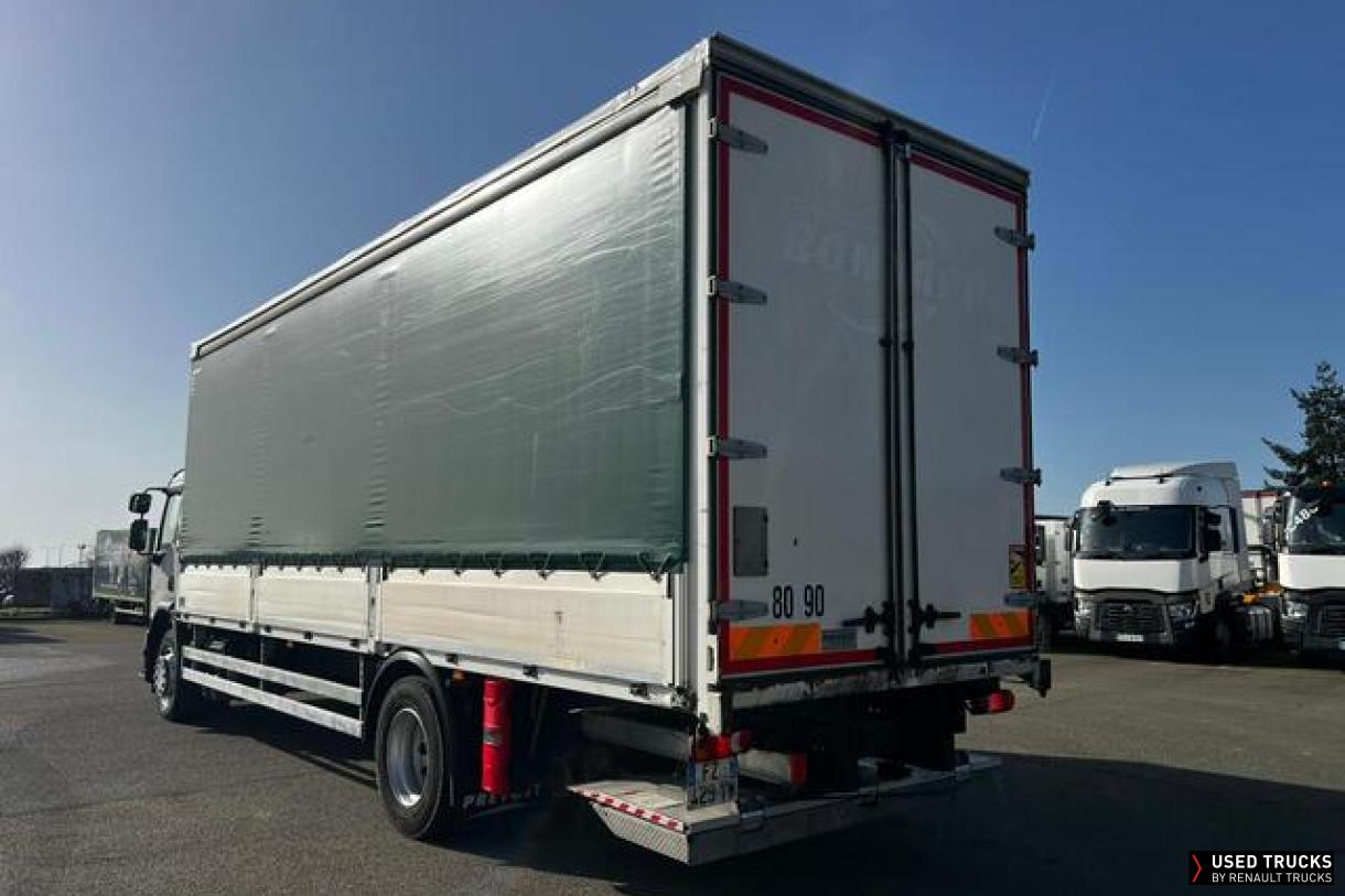 Renault Trucks D Wide 320