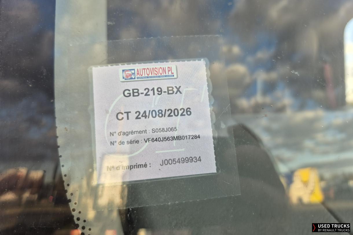 Renault Trucks D 210