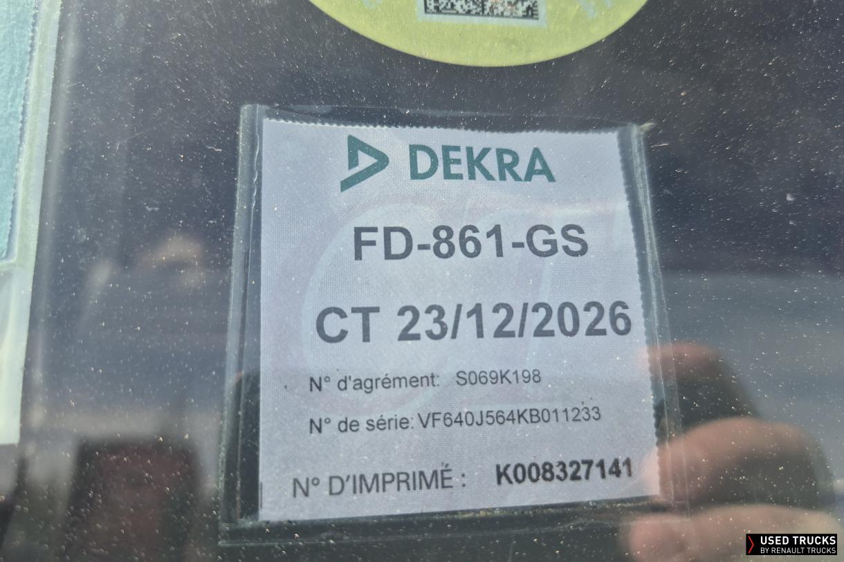 Renault Trucks D 240