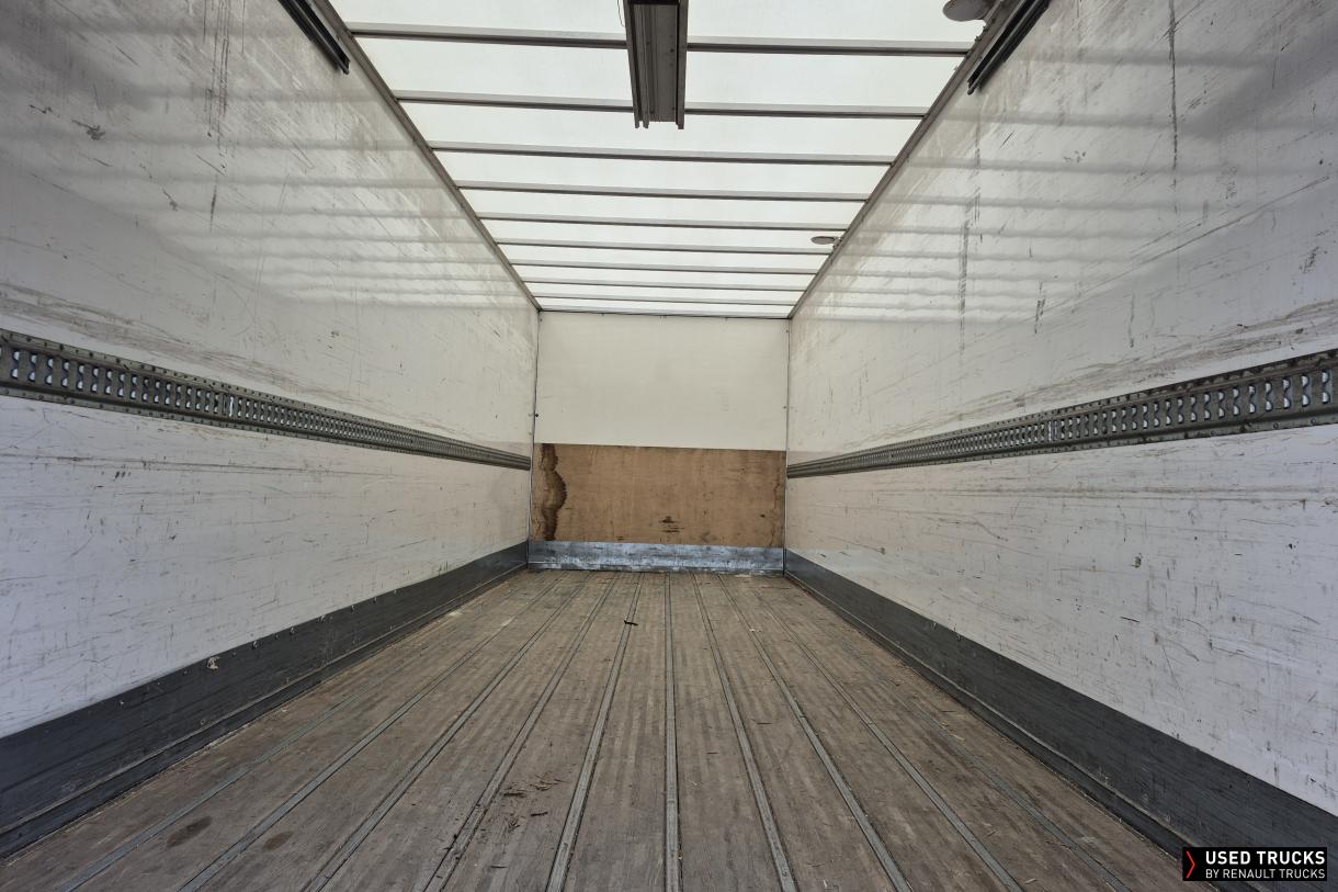 Renault Trucks D 240