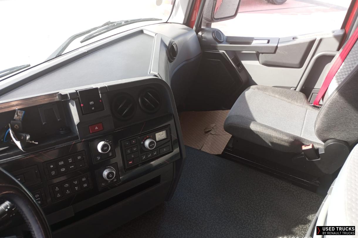 Renault Trucks T 520
