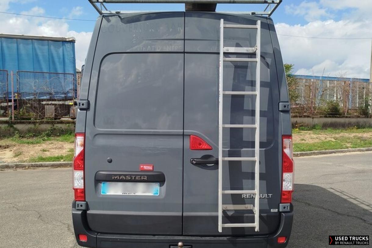 Renault Trucks Master 135