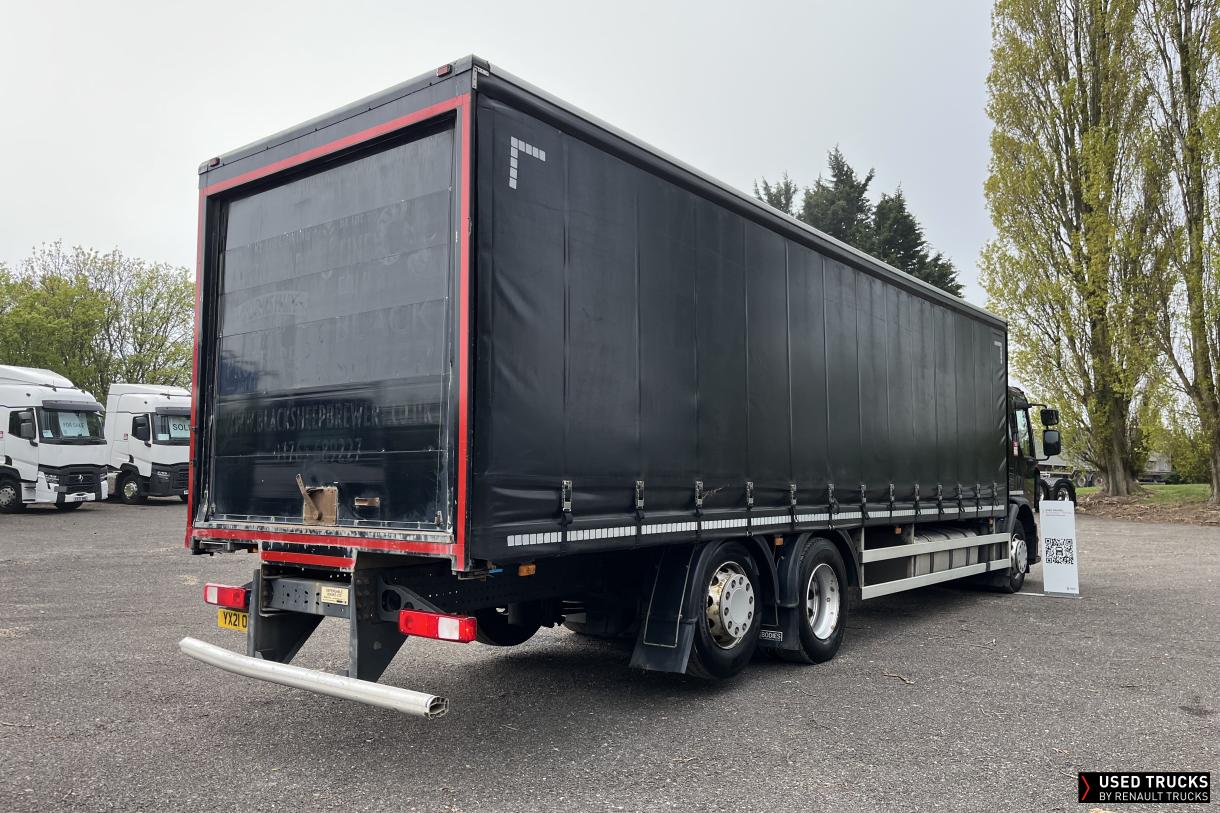 Renault Trucks D Wide 320