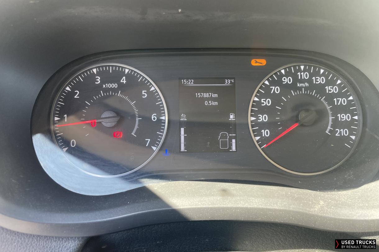 Renault Master 145