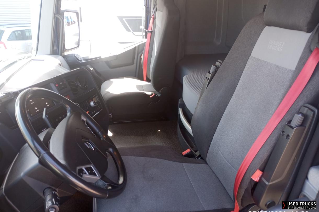 Renault Trucks T 440