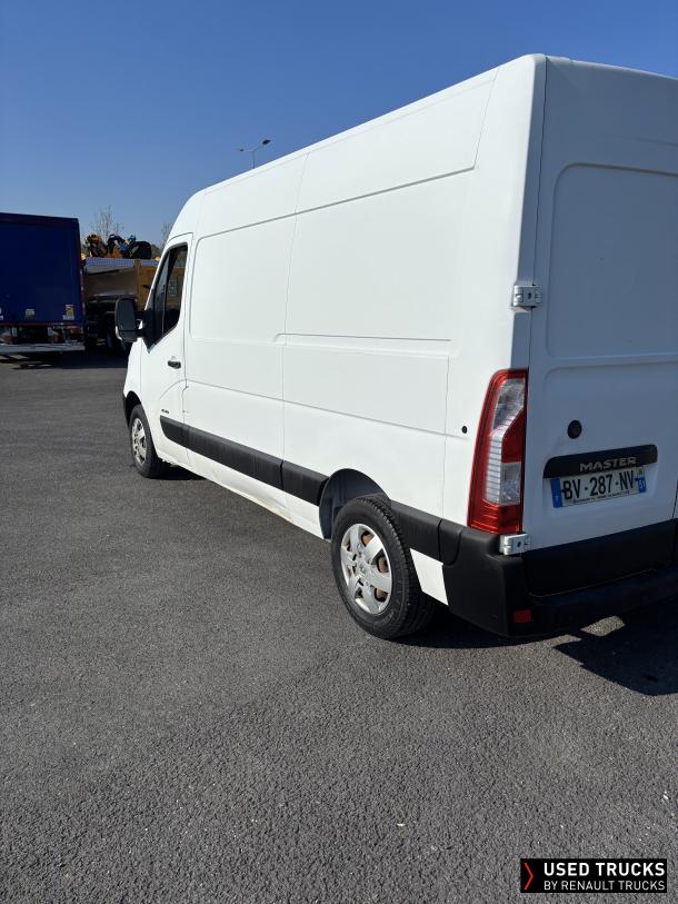 Renault Trucks Master 130