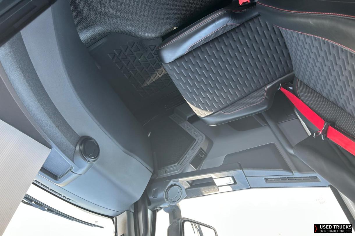 Renault Trucks T 480