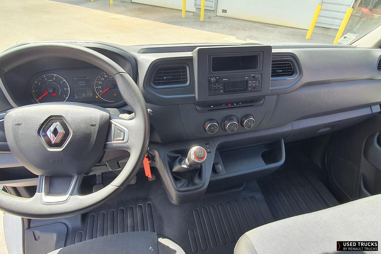 Renault Trucks Master 135
