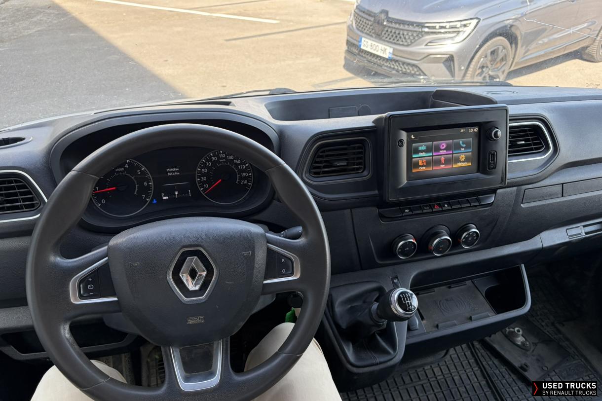 Renault Trucks Master 135