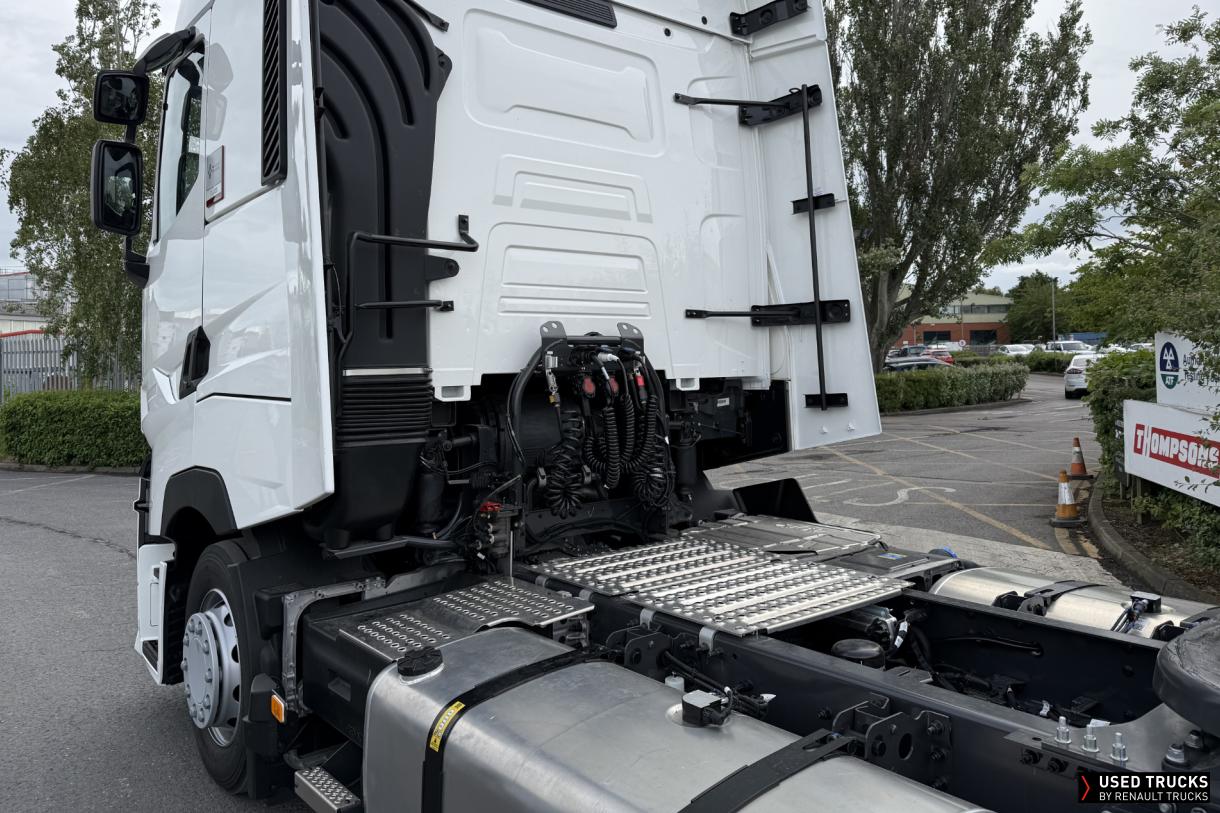 Renault Trucks T High 440