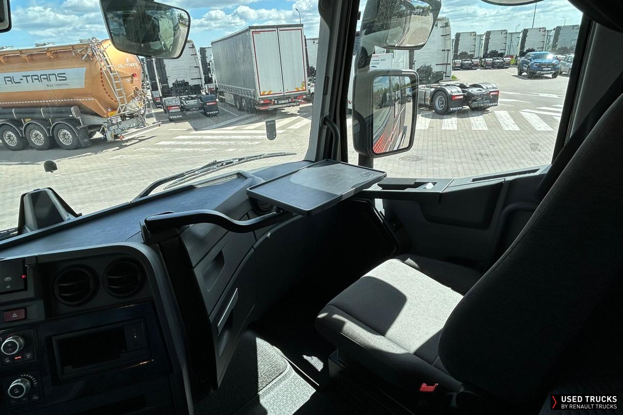 Renault Trucks T High 