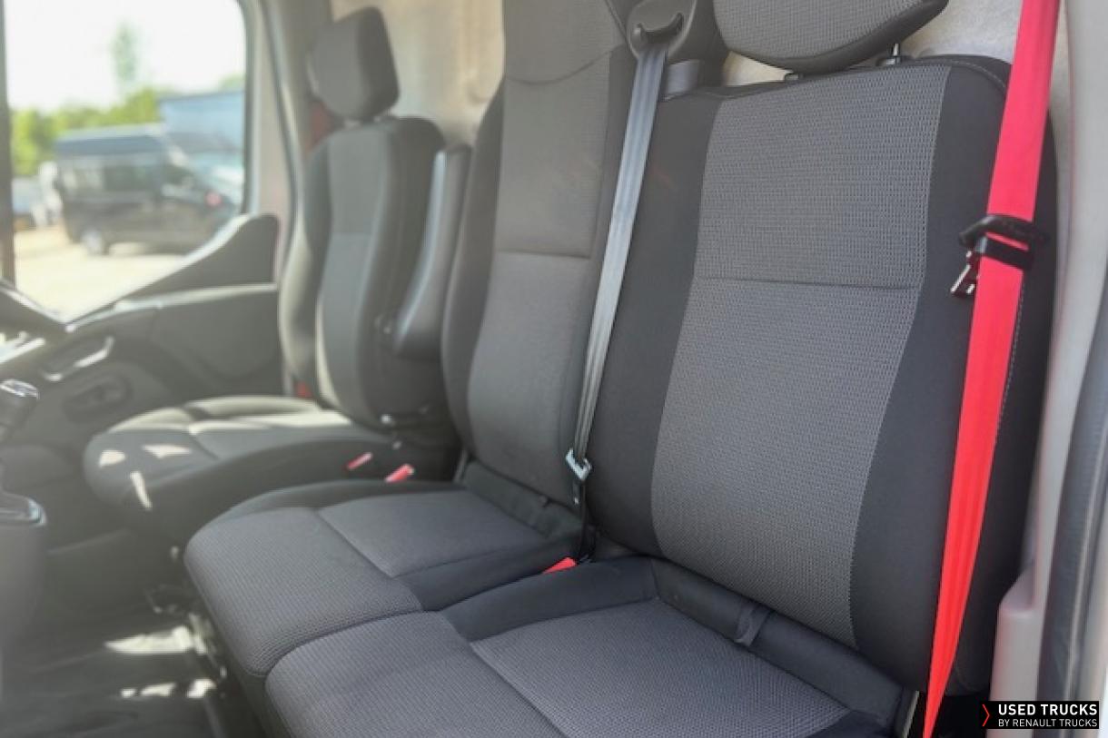 Renault Trucks Master 145