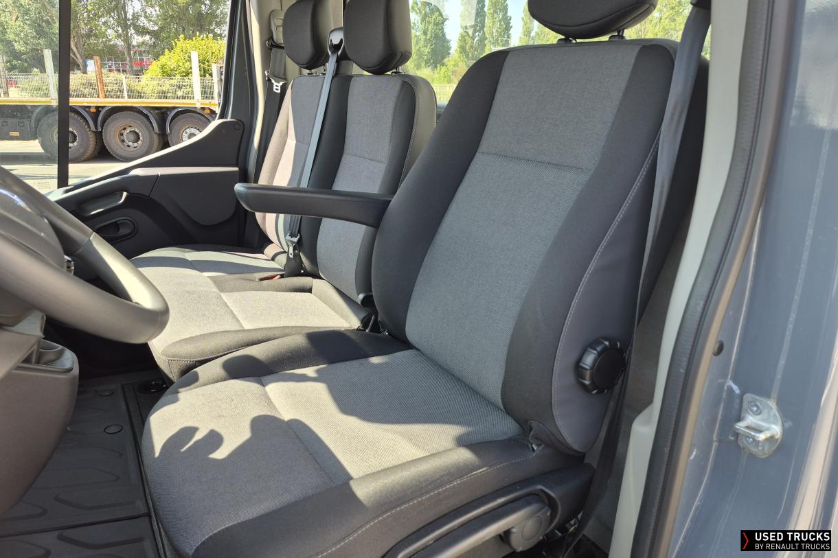 Renault Master 145